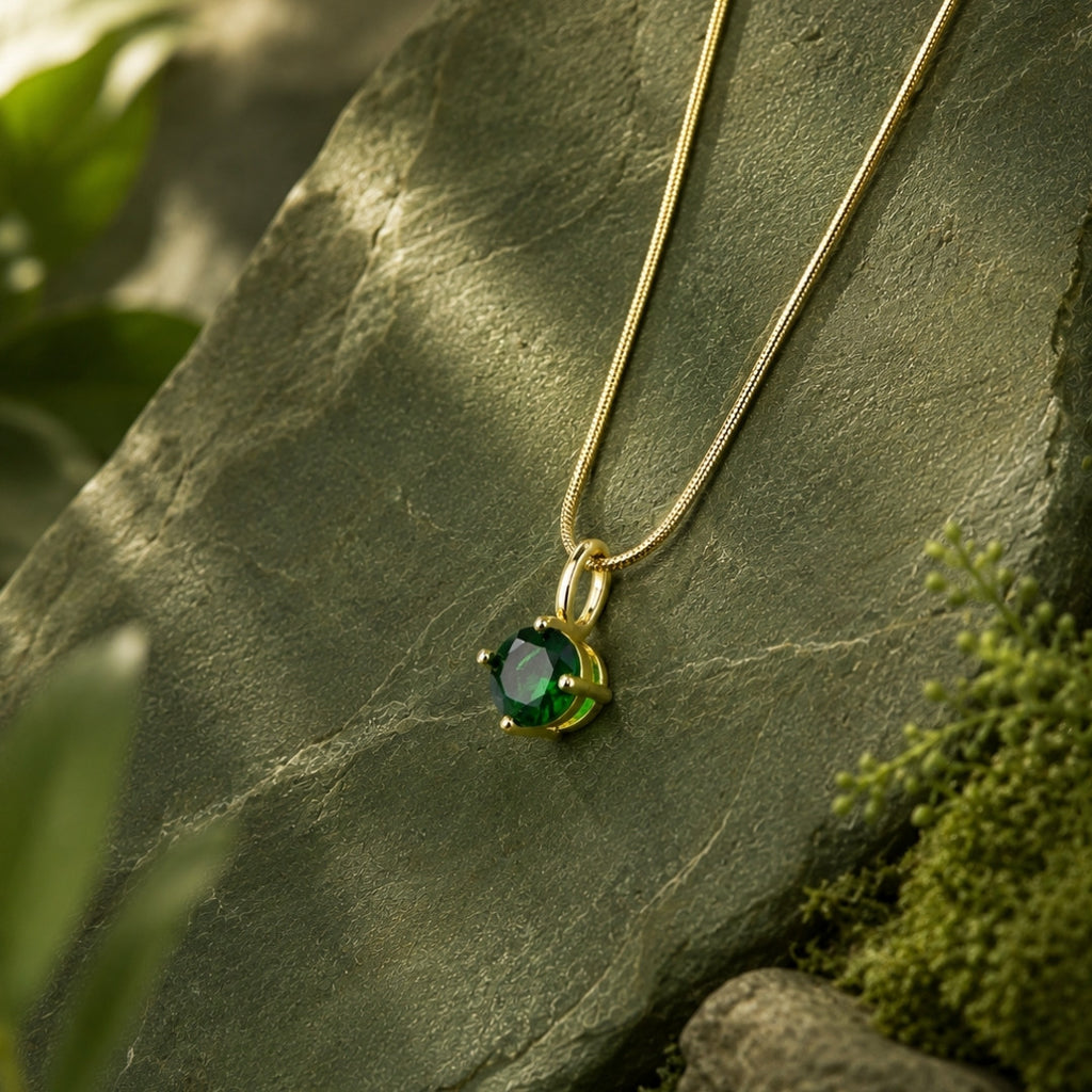 Minimalist Emerald Green Solitaire Pendant Necklace in Gold Tone