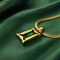 Vintage Emerald-Green Baguette Pendant Necklace – Bold Gold-Tone Herringbone Chain